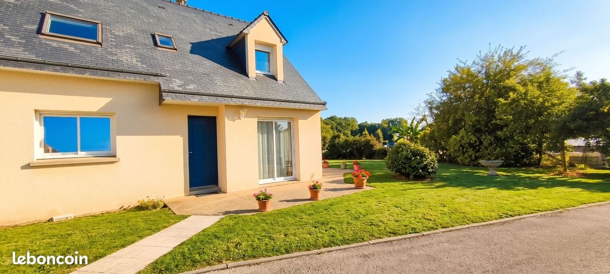 Maison à louer, 99m², Molac