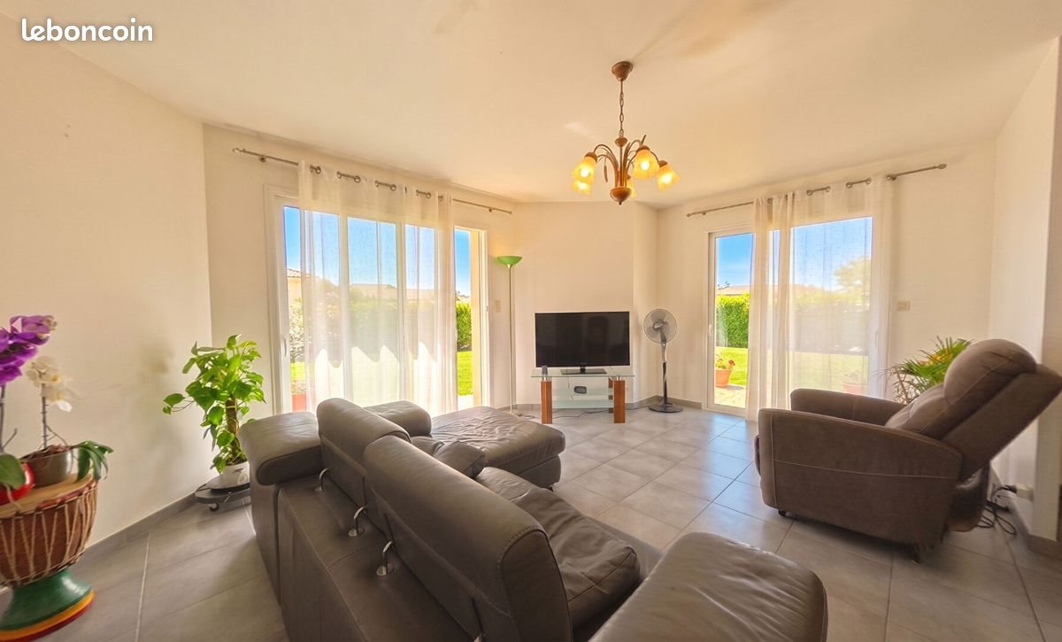 Maison à louer, 99m², Molac