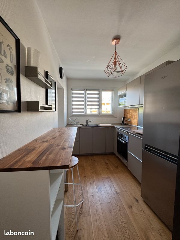 Appartement à louer, 61m², Bordeaux