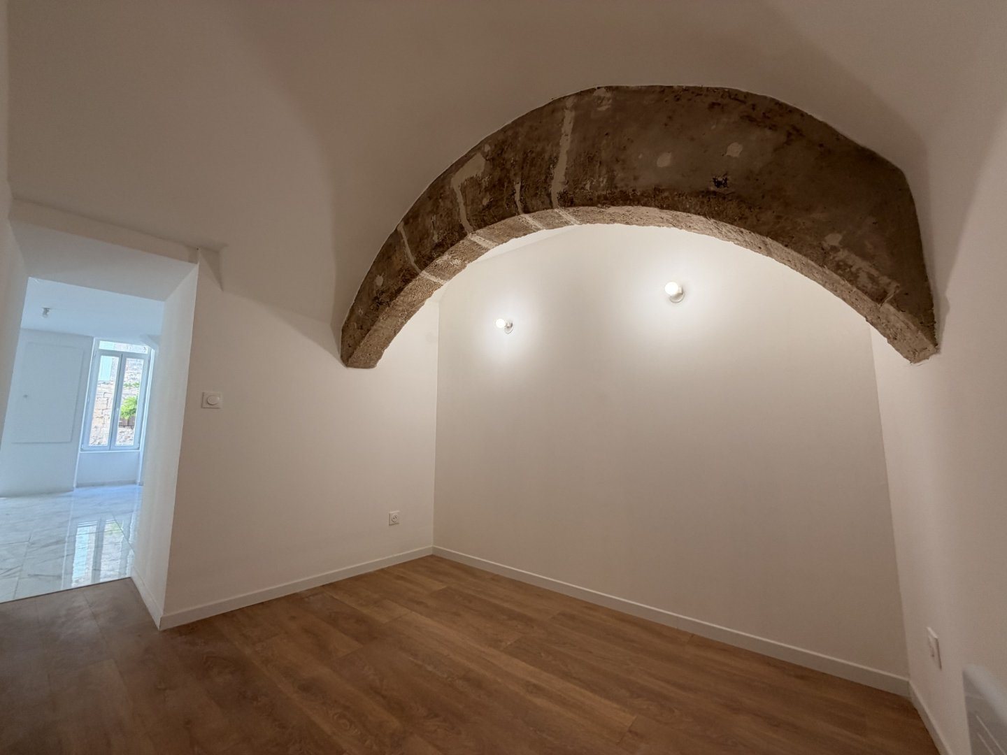 Maison à vendre, 200m², Roujan