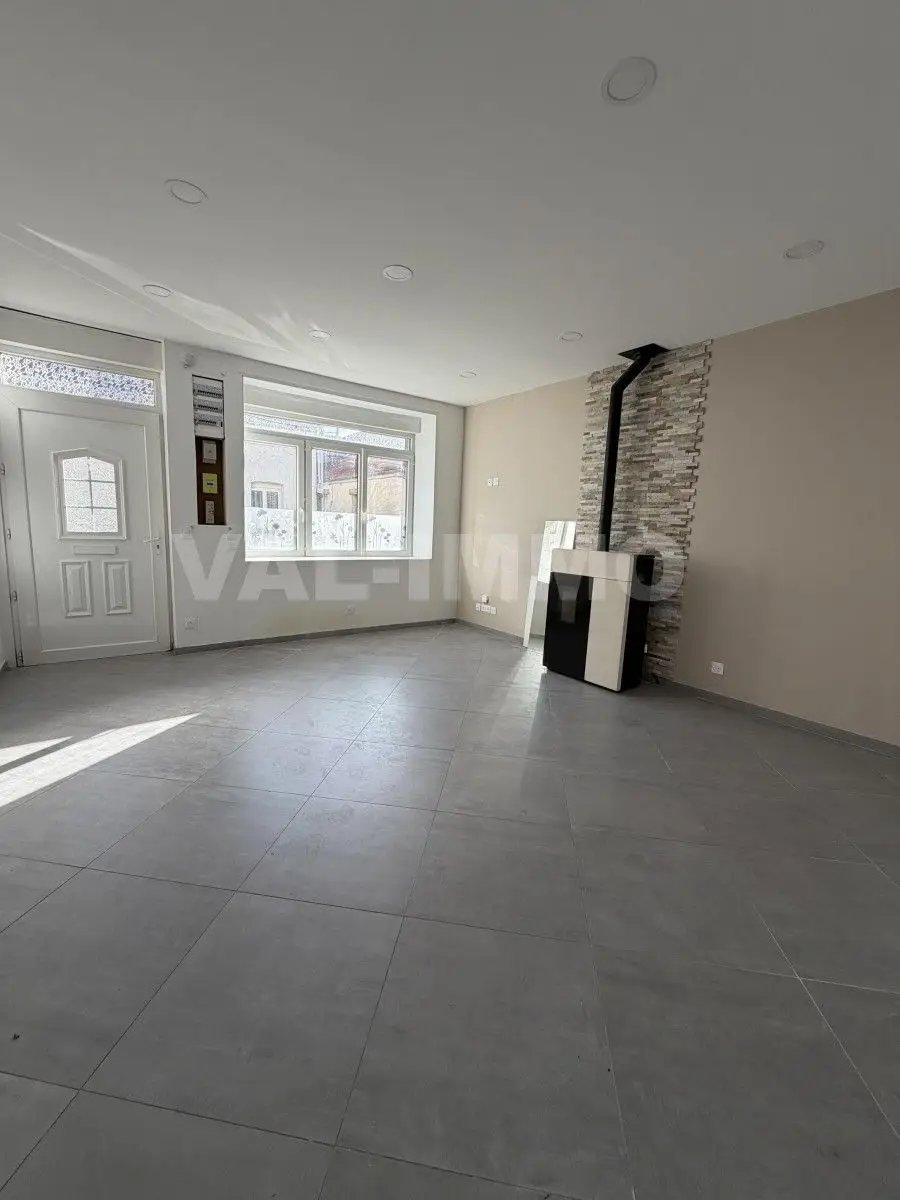Maison à vendre, 120m², Lécluse