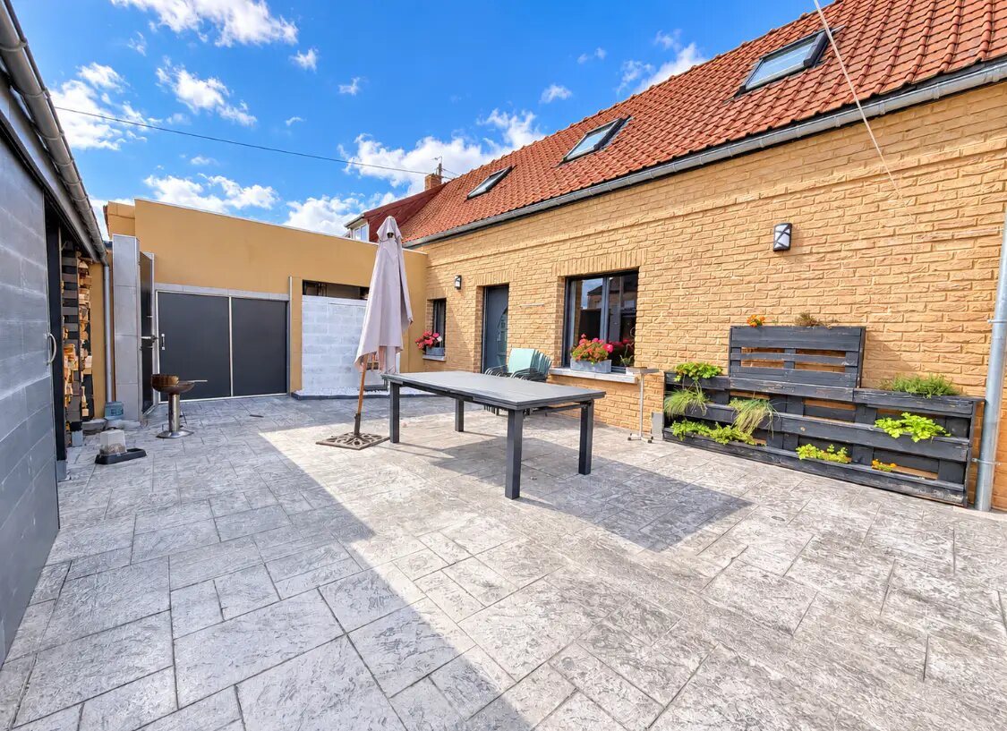 Maison à vendre, 169m², Lécluse