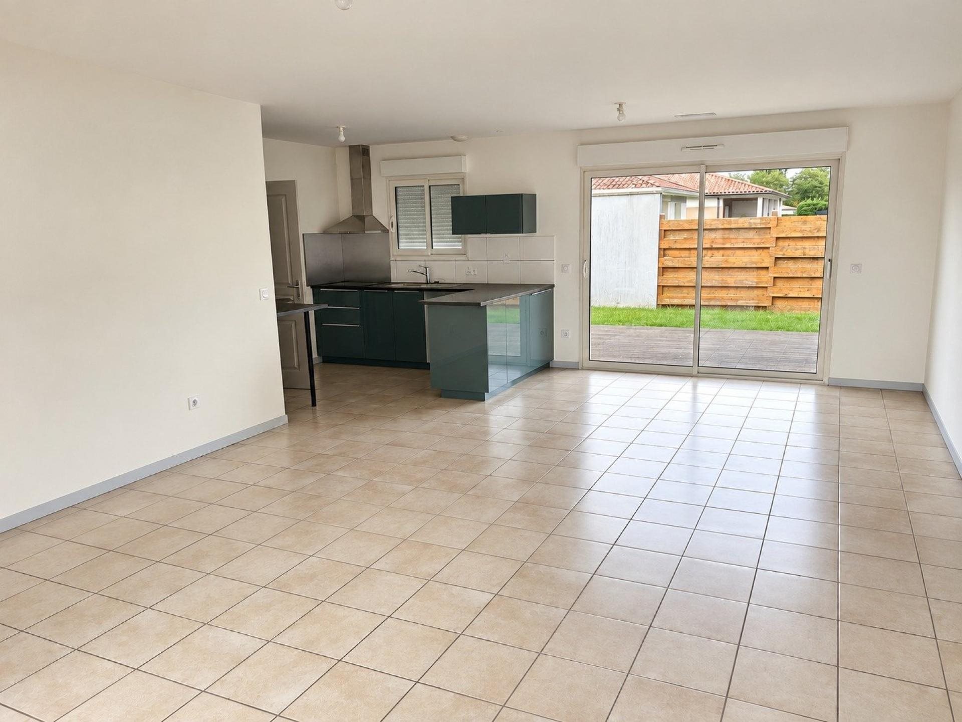 Maison à vendre, 177m², Pomarez