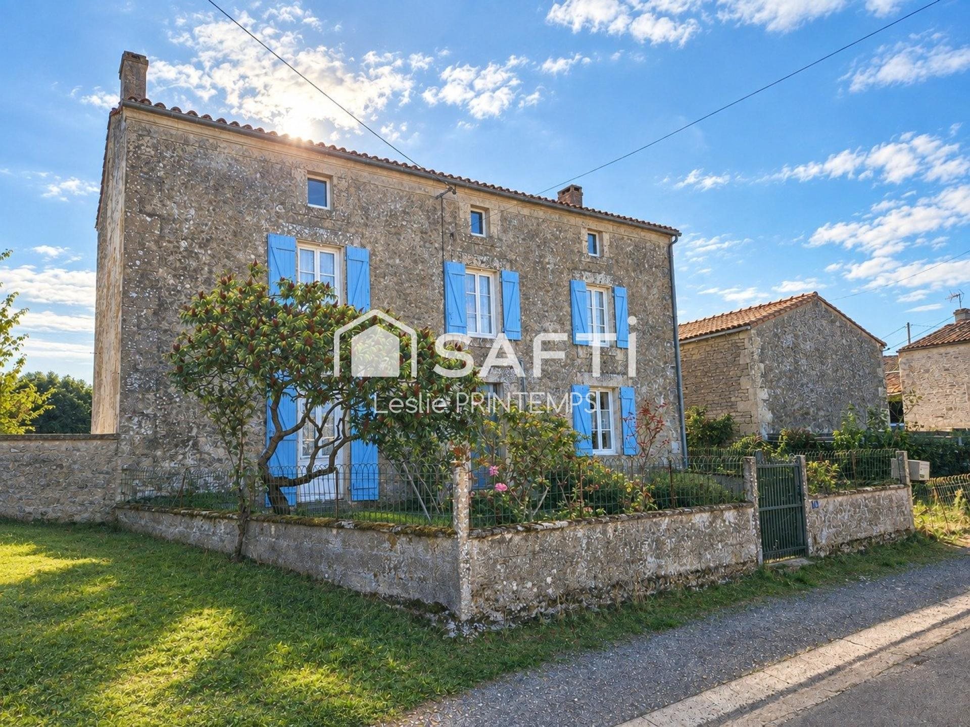 Maison à vendre, 131m², Saint-Pompain