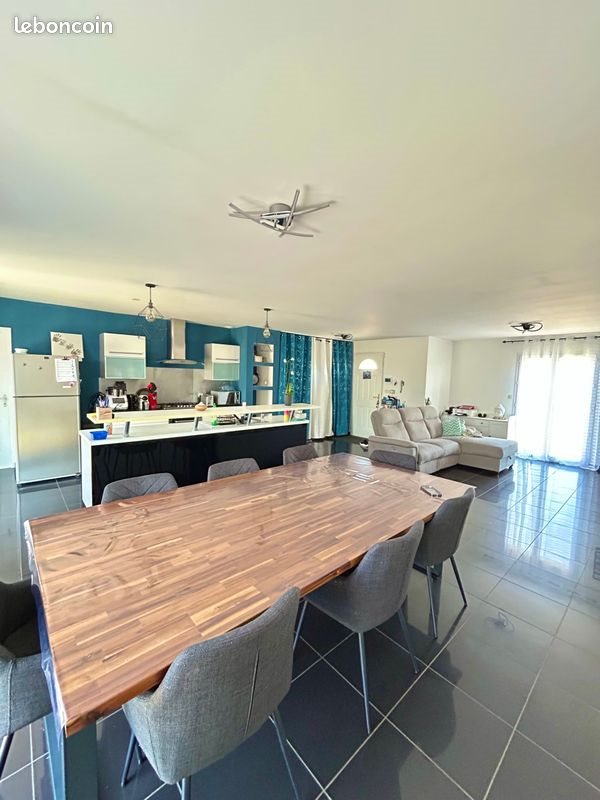 Maison à vendre, 114m², Saint-Marcel