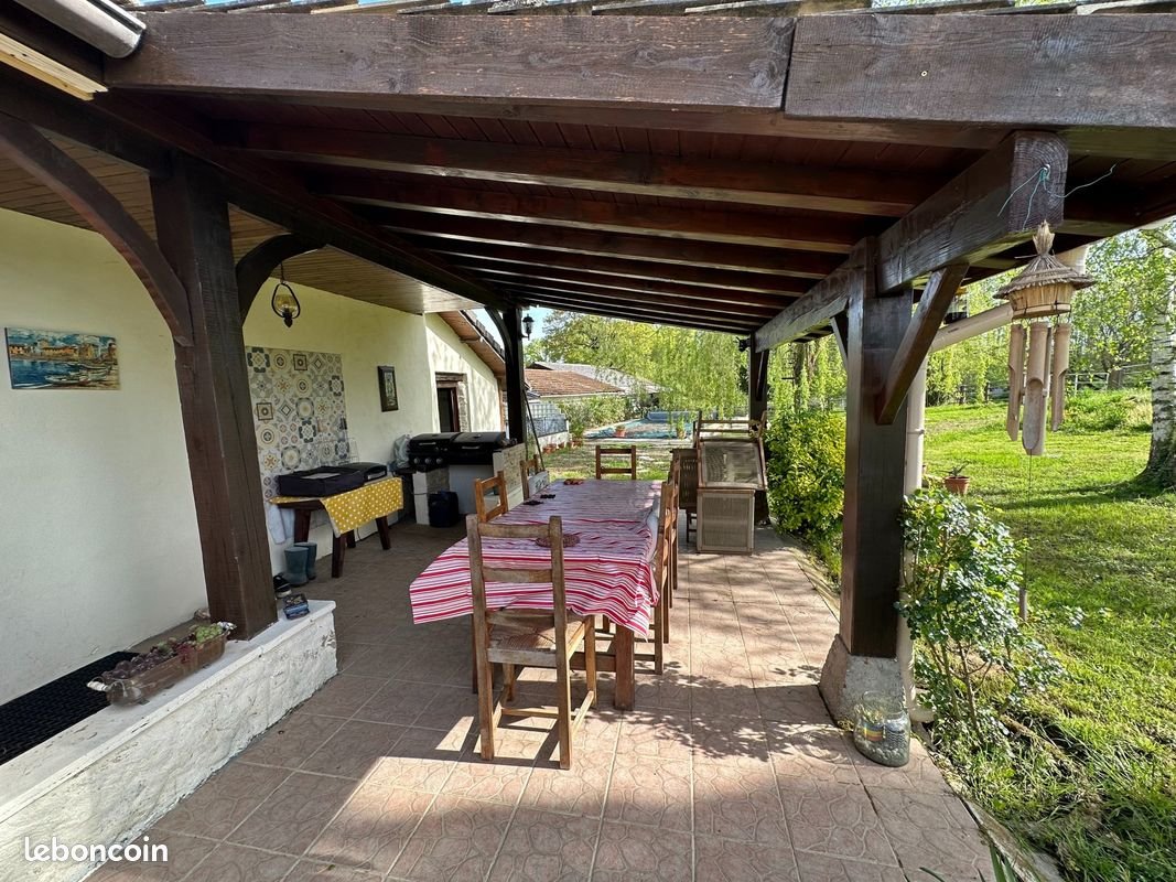 Maison à vendre, 164m², L'Abergement-Sainte-Colombe