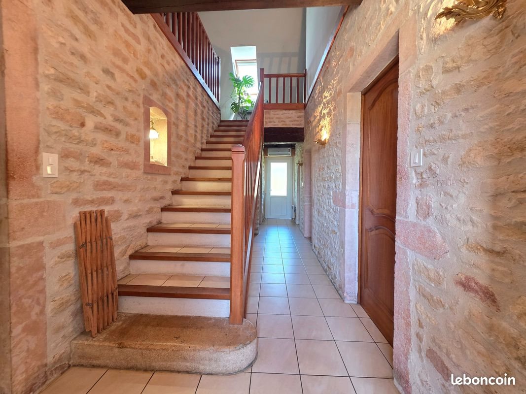 Maison à vendre, 224m², Cuisery