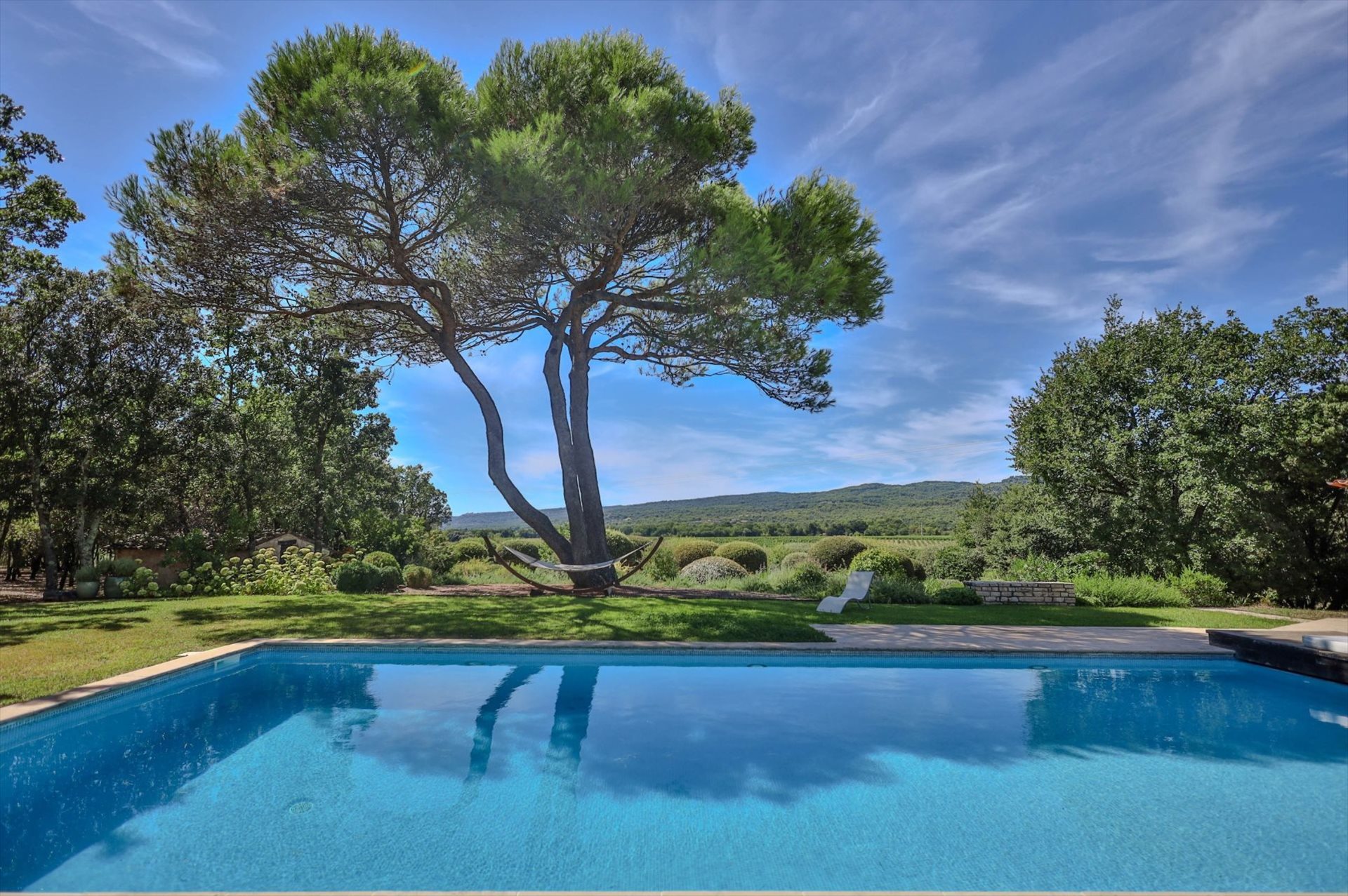 Maison à vendre, 295m², Saint-Saturnin-lès-Apt