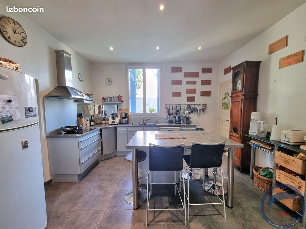 Maison à vendre, 242m², Tours