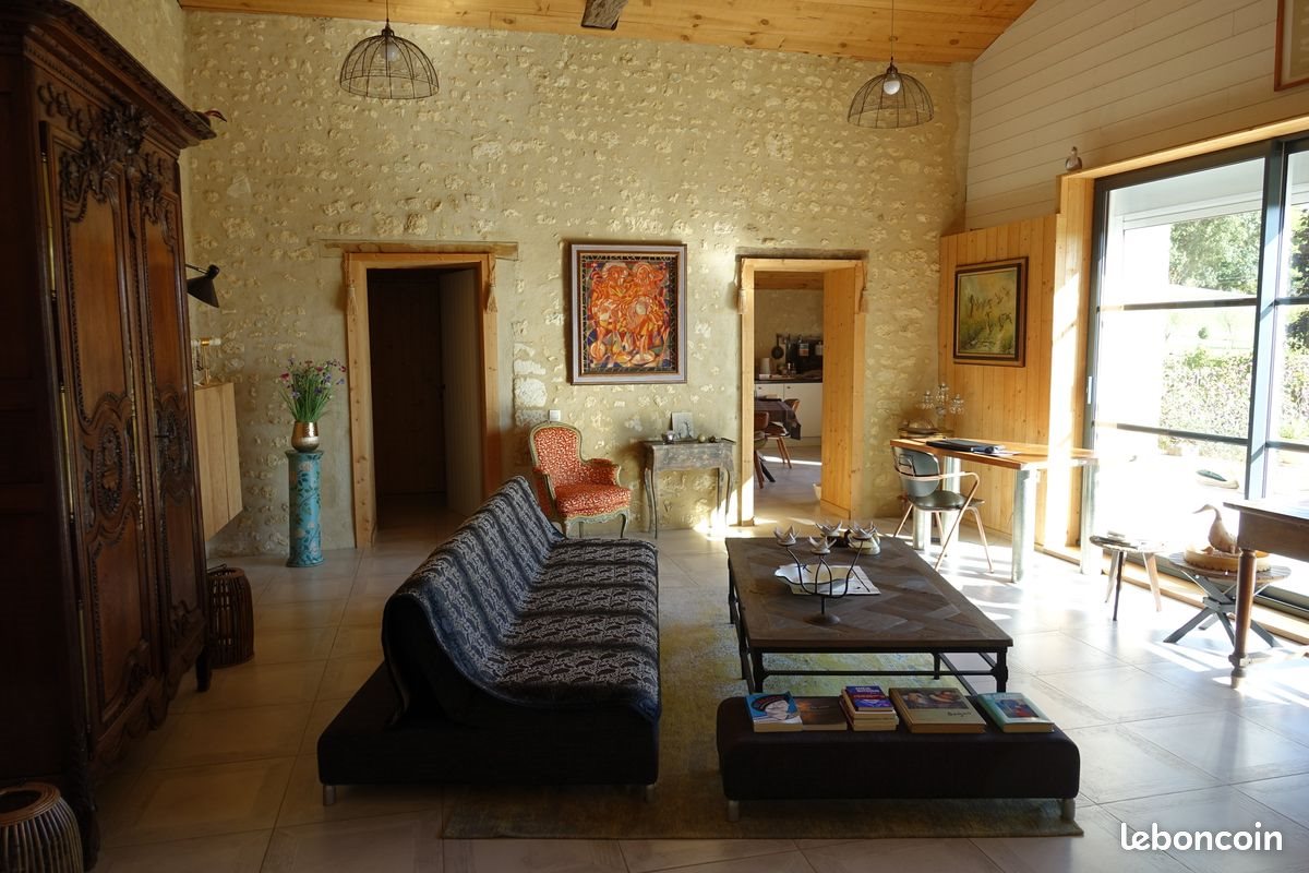 Maison à vendre, 300m², Saint-Thomas-de-Conac