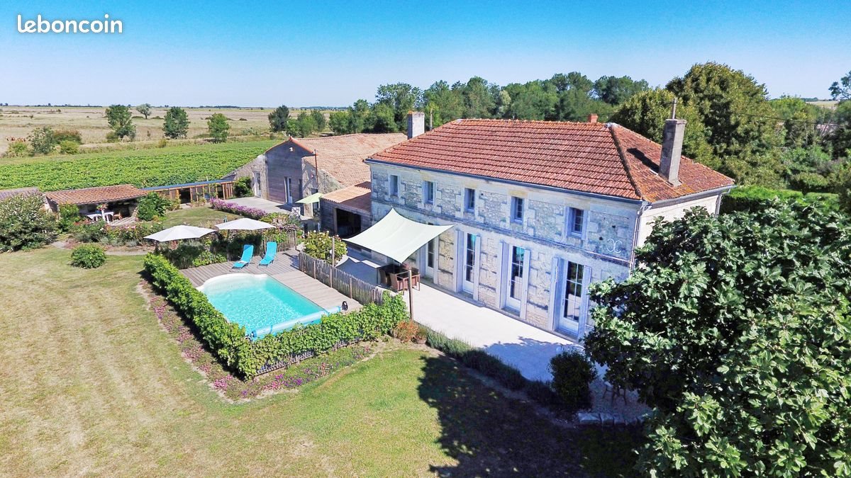 Maison à vendre, 300m², Saint-Thomas-de-Conac