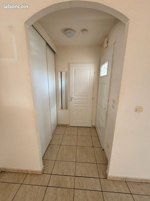 Maison à louer, 126m², La Laigne
