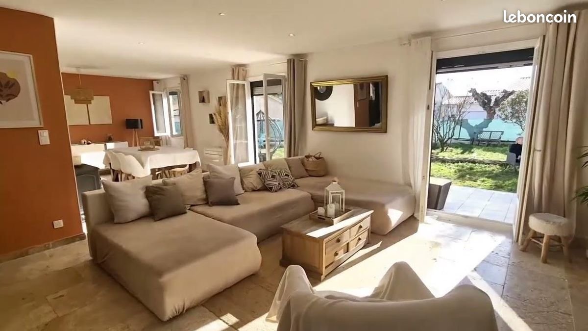Maison à louer, 92m², Roullet-Saint-Estèphe