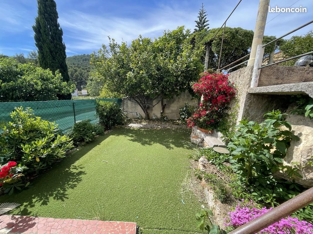Maison à vendre, 99m², Saint-Cyr-sur-Mer