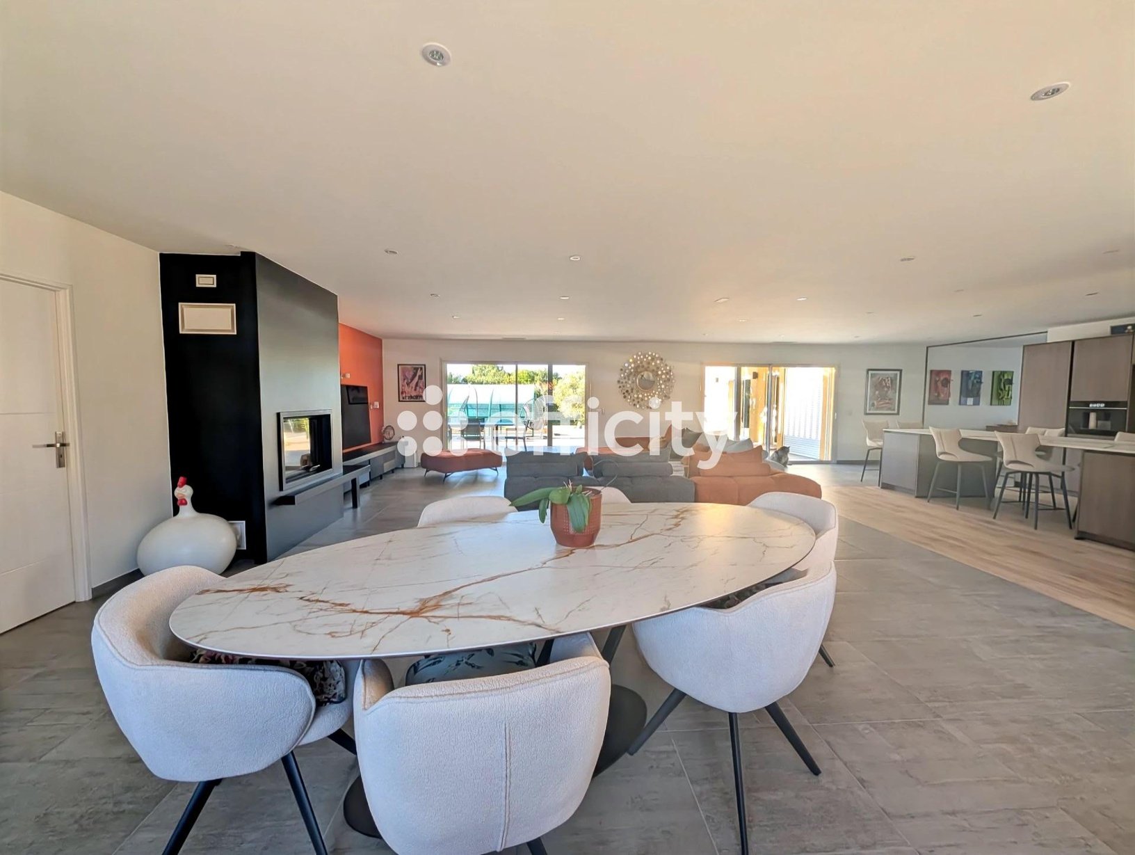 Maison à vendre, 255m², Pézilla-la-Rivière