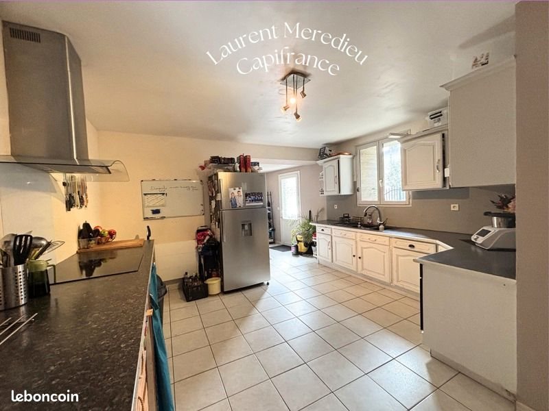 Maison à vendre, 142m², Pleine-Selve