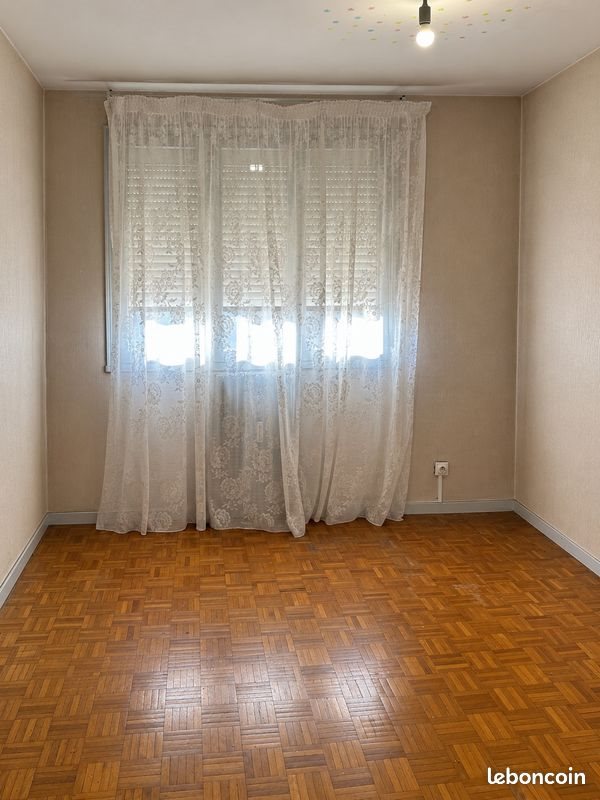 Appartement à vendre, 72m², Décines-Charpieu