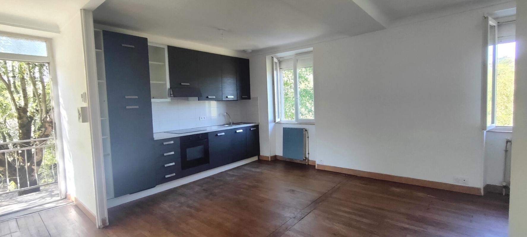 Maison à vendre, 49m², Montrozier