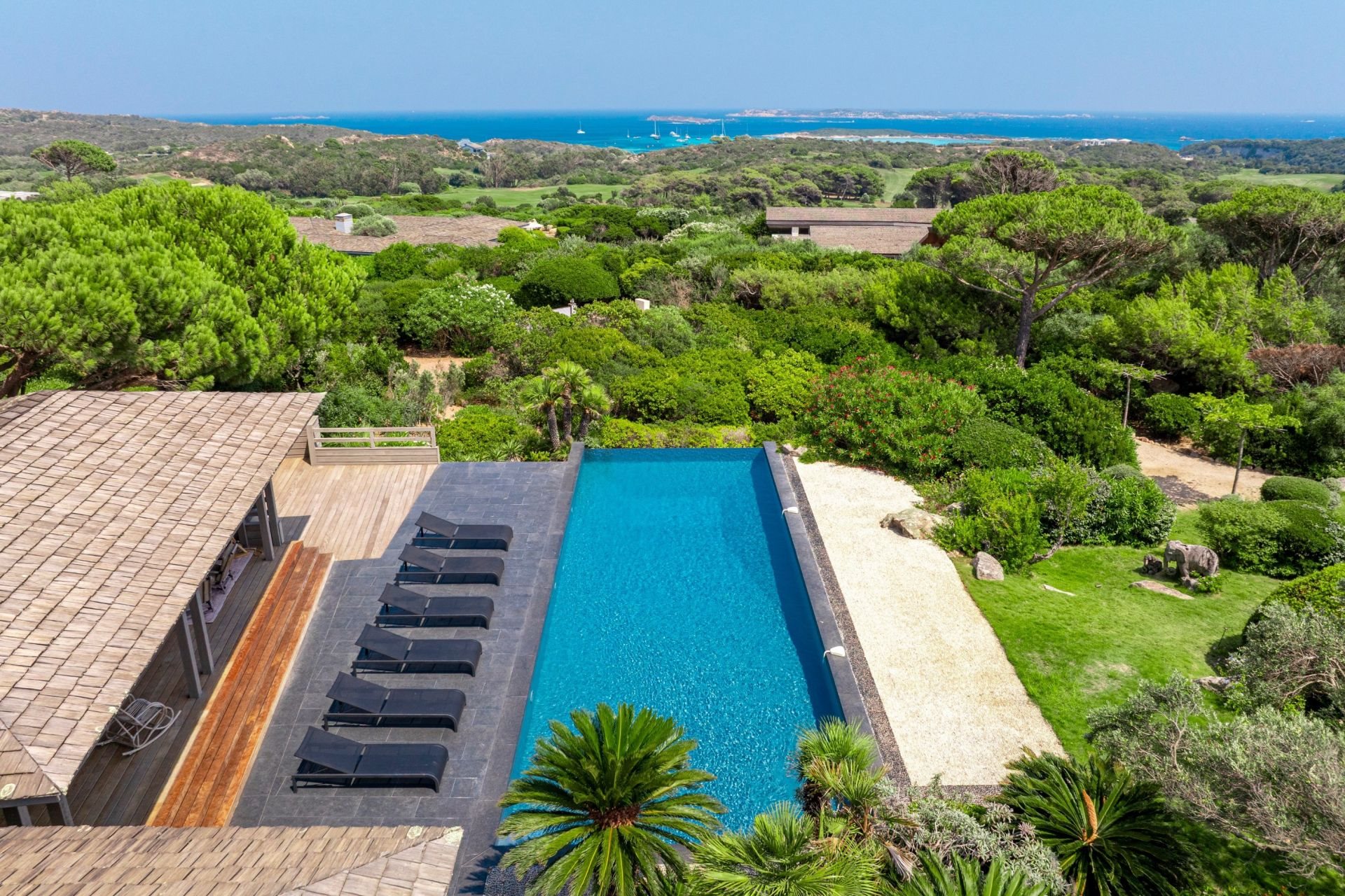 Maison à louer, 350m², Bonifacio