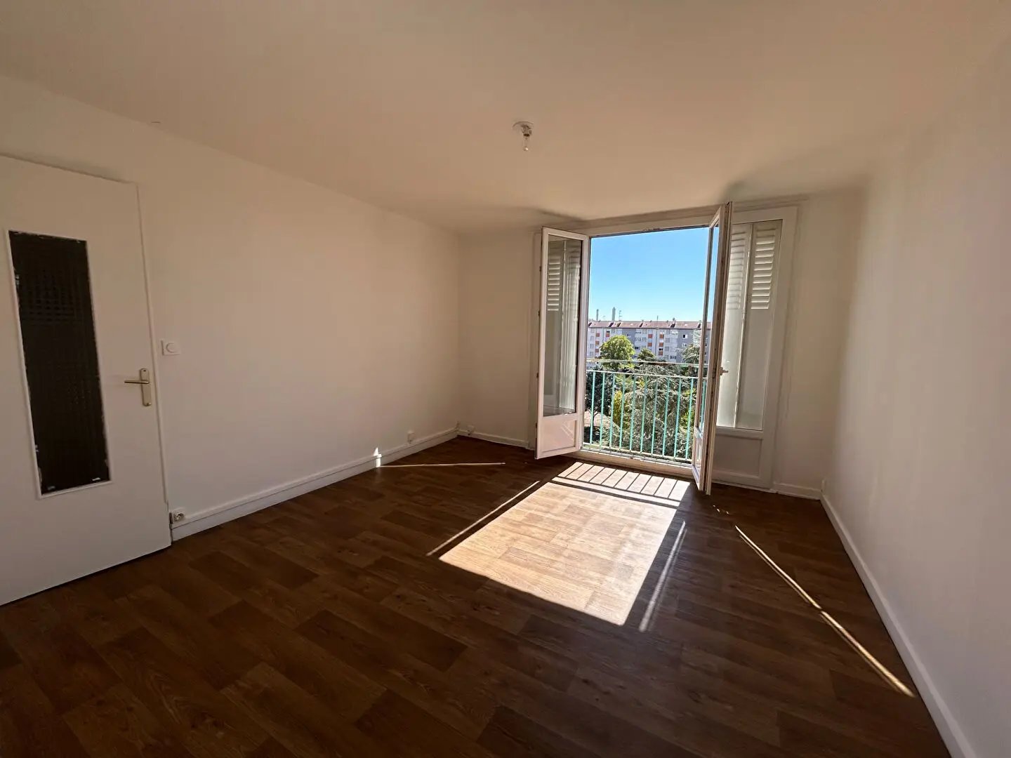 Appartement à louer, 58m², Vénissieux