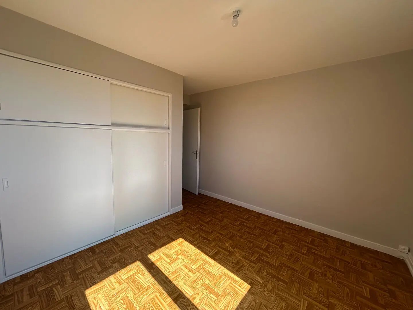 Appartement à louer, 58m², Vénissieux