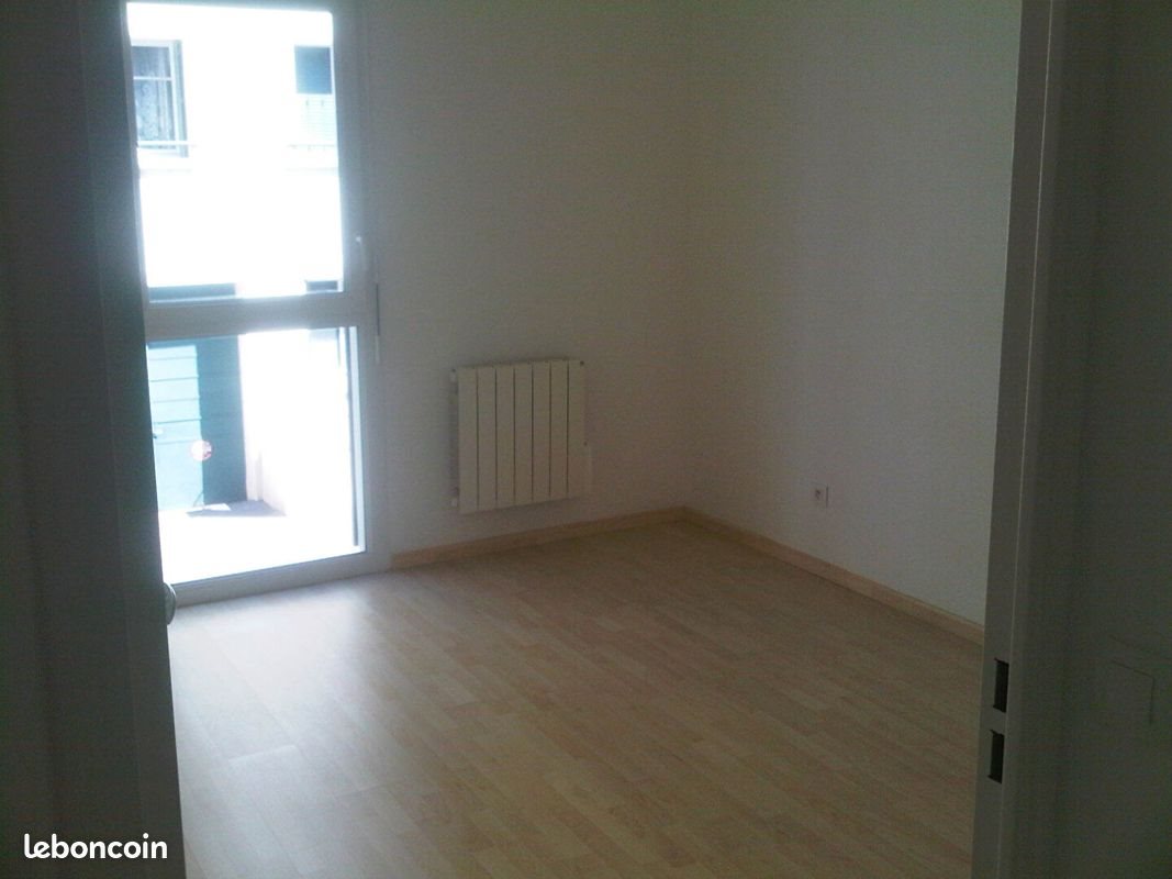 Appartement à louer, 57m², Lyon 8ème