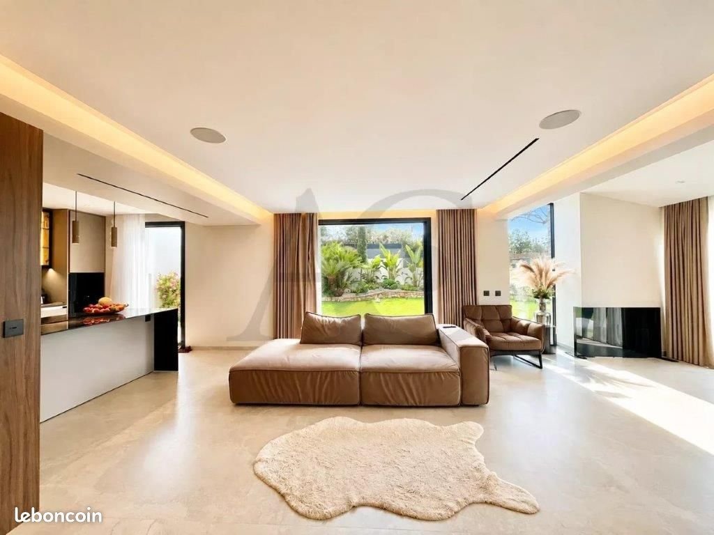 Maison à vendre, 150m², Villeneuve-Loubet