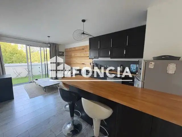 Appartement à louer, 42m², Bègles