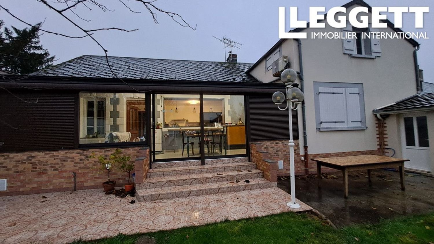 Maison à vendre, 250m², Bourbon-Lancy