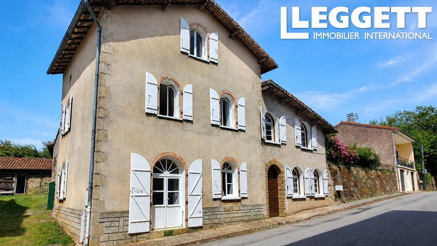 Maison à vendre, 156m², Les Salles-Lavauguyon