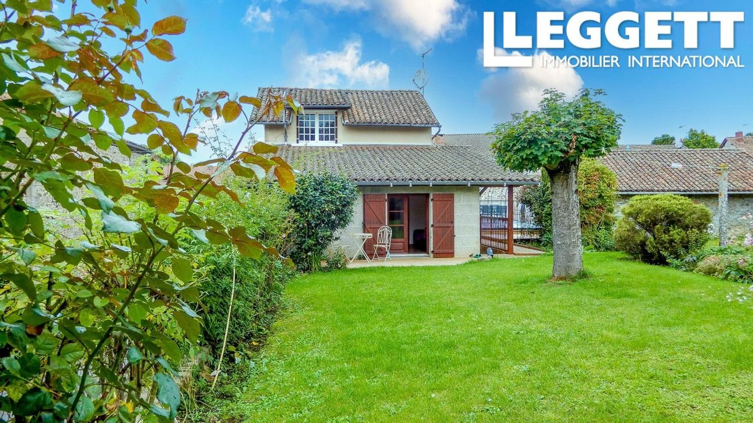 Maison à vendre, 156m², Les Salles-Lavauguyon