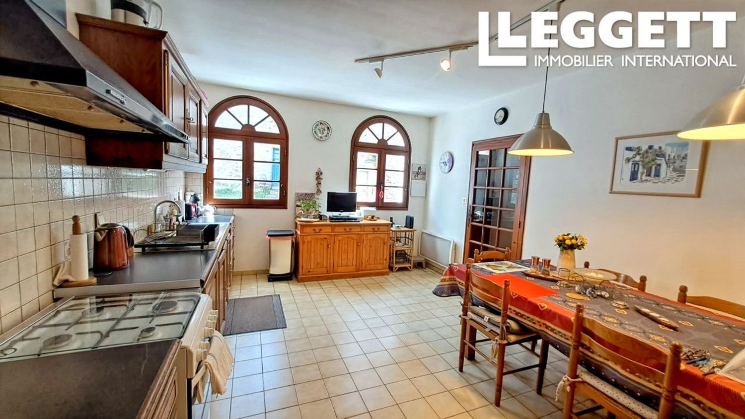 Maison à vendre, 156m², Les Salles-Lavauguyon