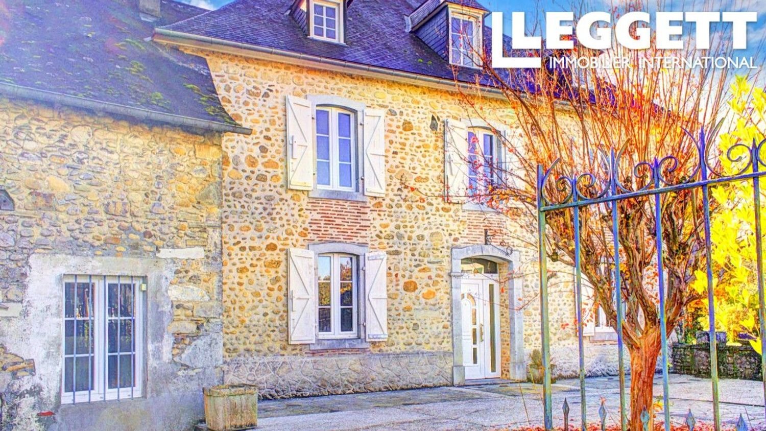 Maison à vendre, 256m², Oloron-Sainte-Marie