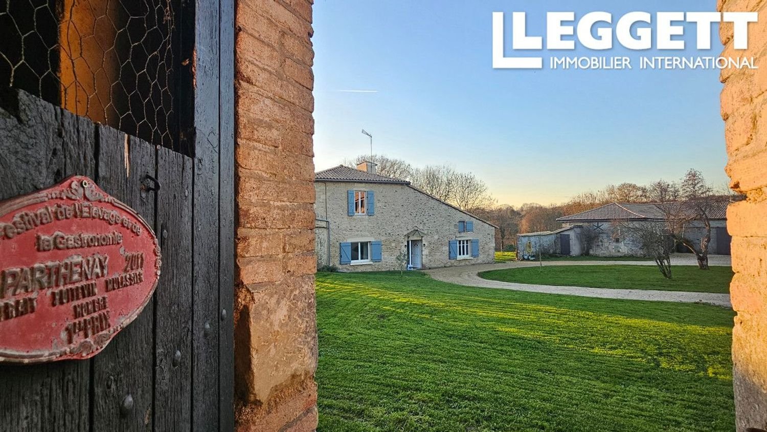 Maison à vendre, 175m², Pamplie