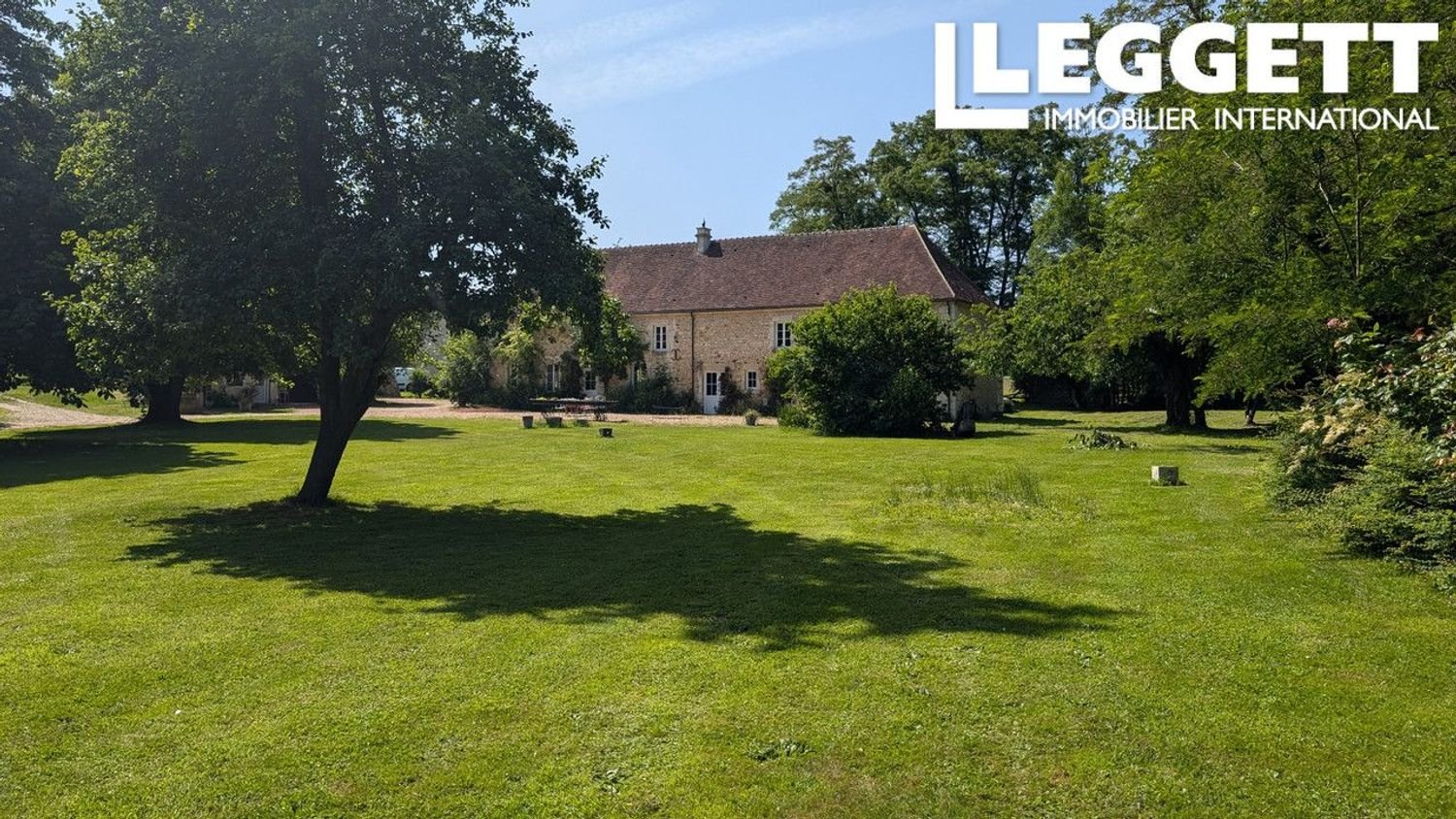 Maison à vendre, 480m², Saint-Mard-de-Réno