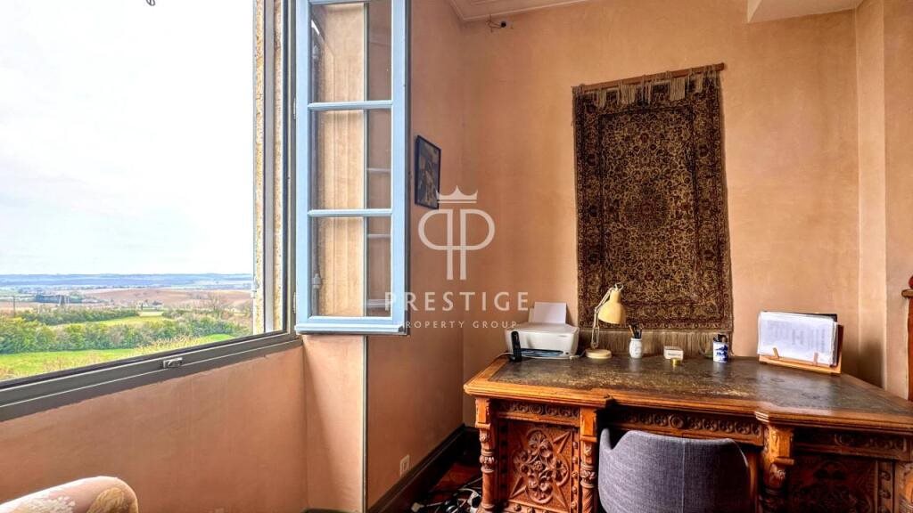Maison à vendre, 570m², Miradoux