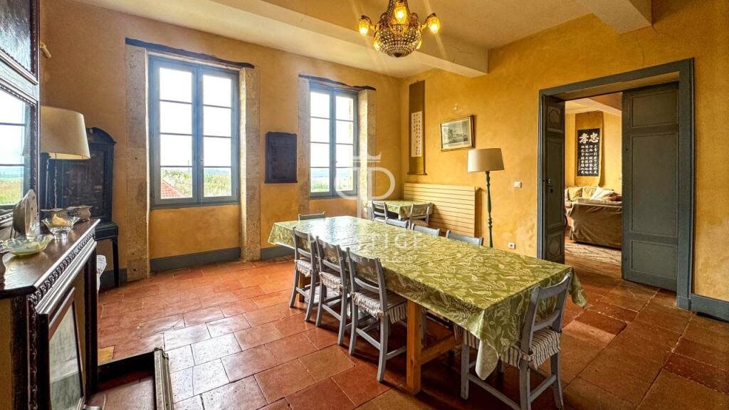 Maison à vendre, 570m², Miradoux
