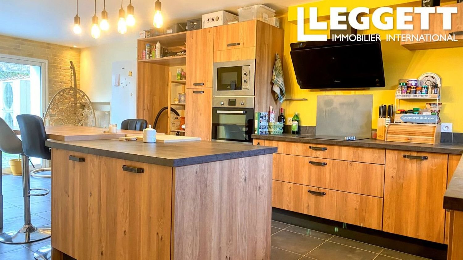 Maison à vendre, 167m², Mansle