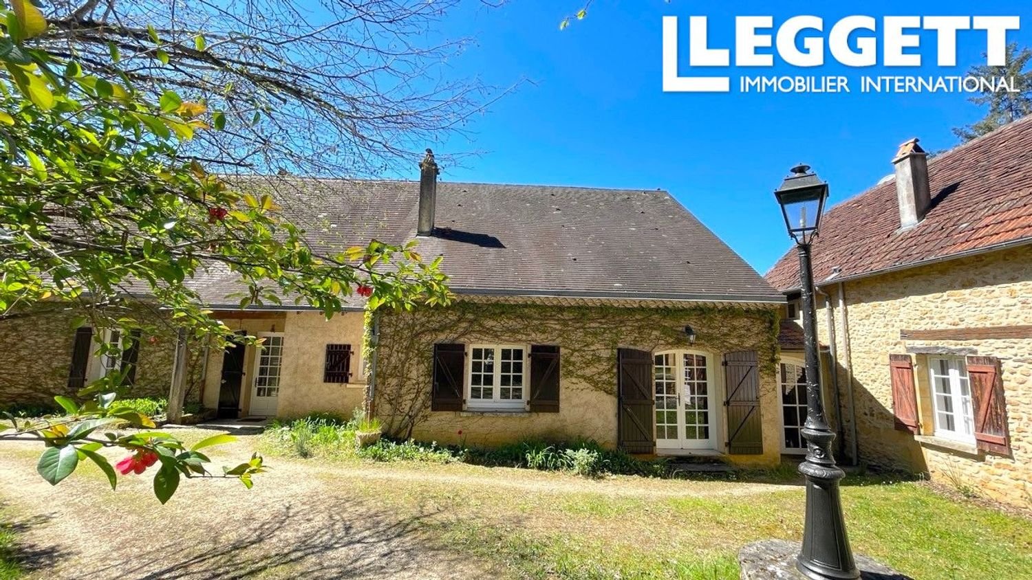 Maison à vendre, 330m², Plazac
