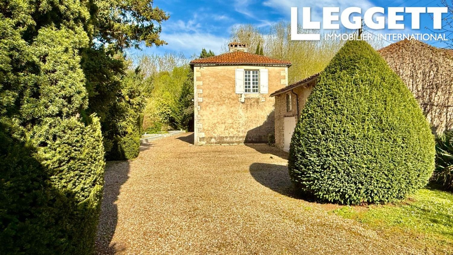 Maison à vendre, 261m², Chasseneuil-du-Poitou
