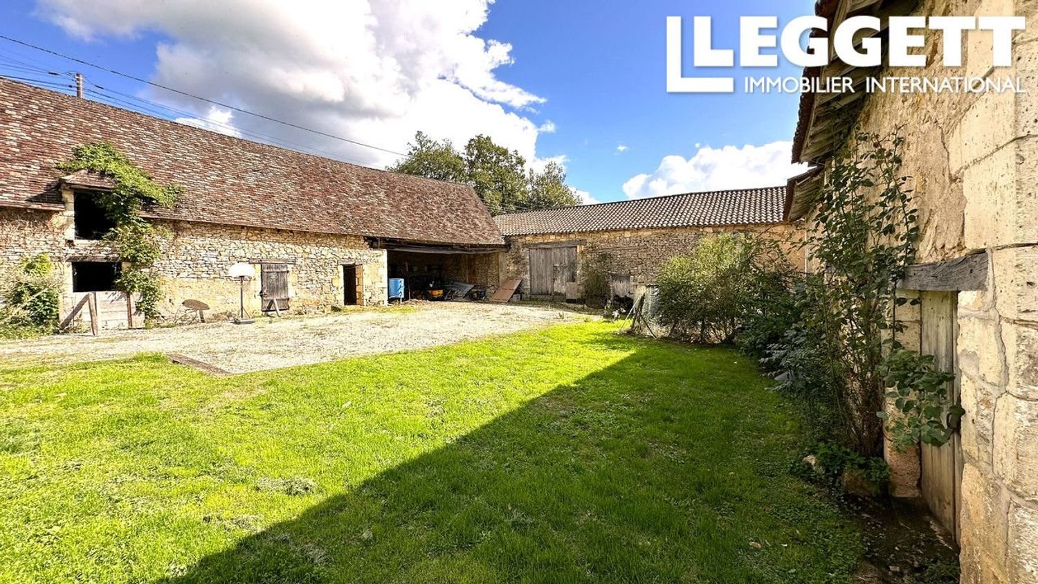 Maison à vendre, 140m², Saint-Crépin-d'Auberoche