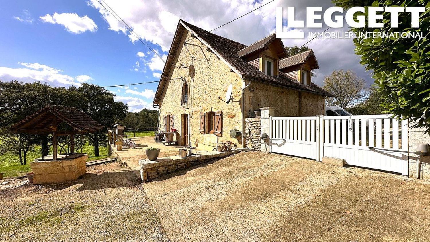Maison à vendre, 140m², Saint-Crépin-d'Auberoche