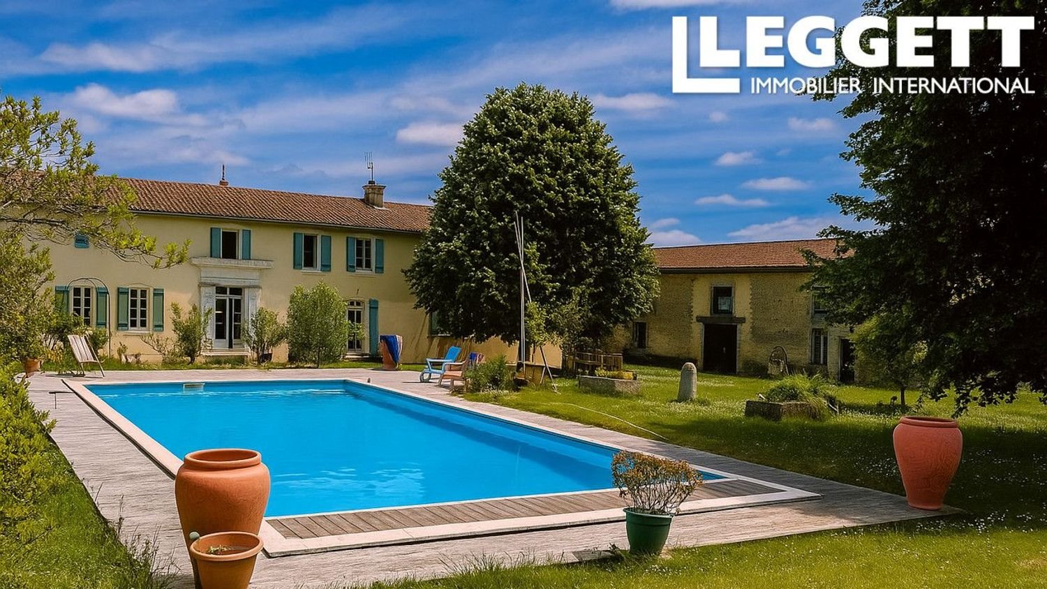 Maison à vendre, 325m², Condéon