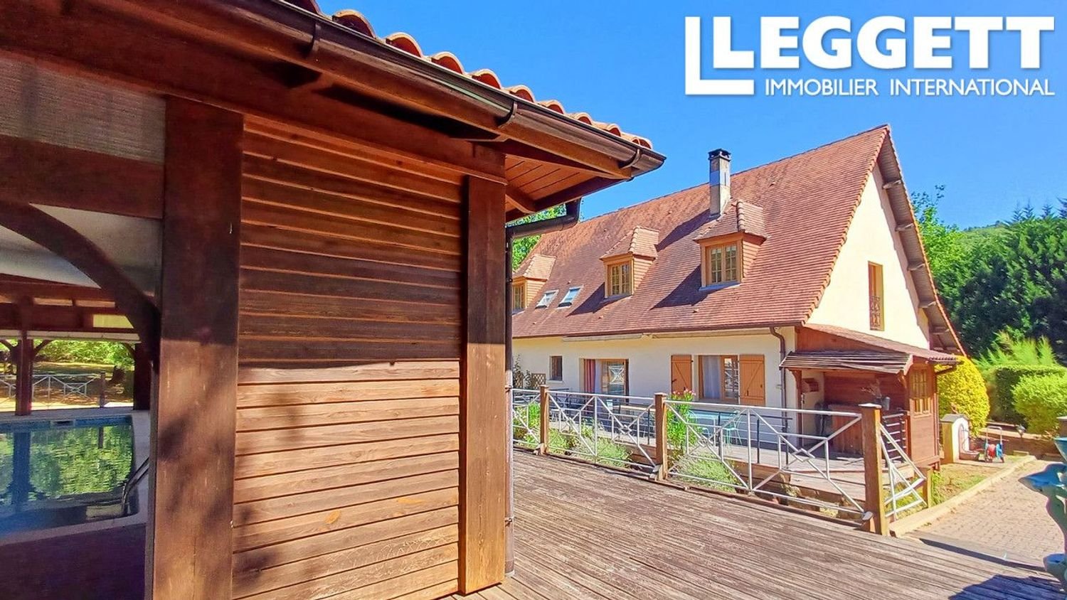 Maison à vendre, 275m², Terrasson-Lavilledieu