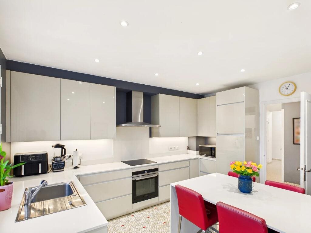 Maison à vendre, 182m², Miramont-de-Guyenne