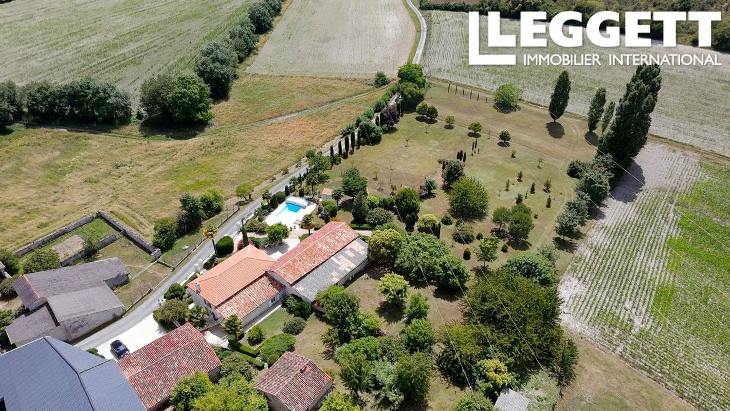 Maison à vendre, 231m², Châteauneuf-sur-Charente