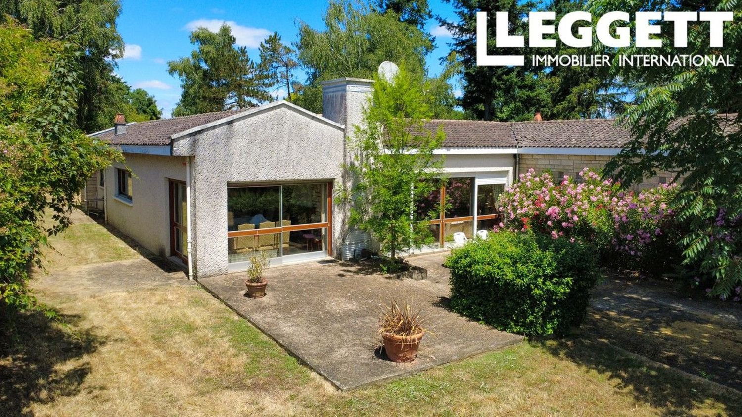 Maison à vendre, 323m², Civray