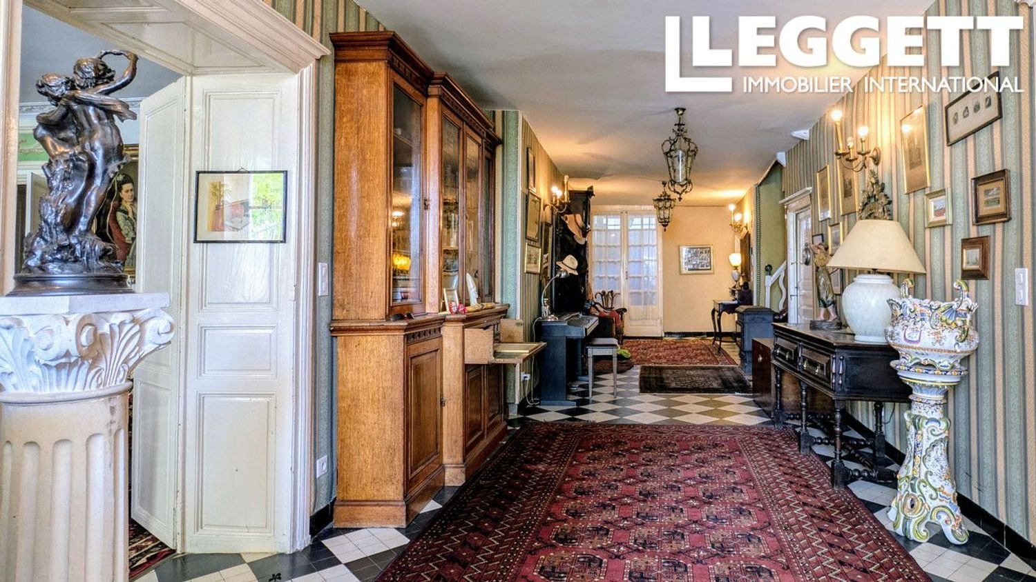 Maison à vendre, 633m², Valence-en-Poitou