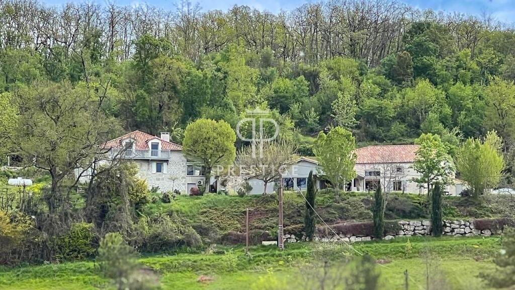 Maison à vendre, 341m², Montcuq
