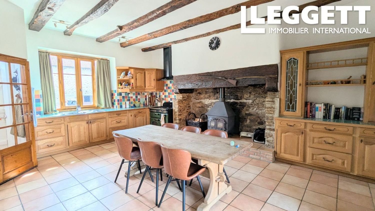 Maison à vendre, 180m², Saint-Yrieix-la-Perche